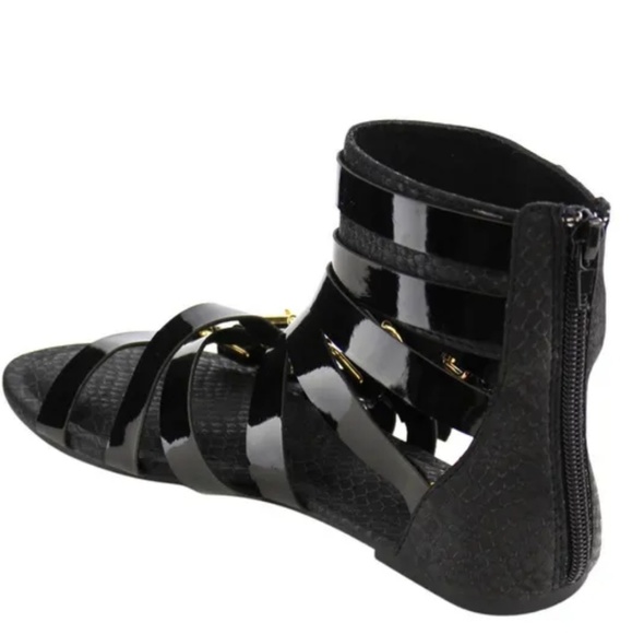 Wild Diva Lounge Strappy Gladiators sandals 🦄💞 - Picture 2 of 8